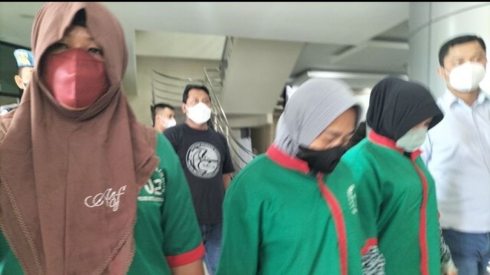 Naik Bus ke Jakarta, 3 Emak-emak Ini Diupah Rp20 Juta Tiap Antar Satu Kg Sabu-sabu