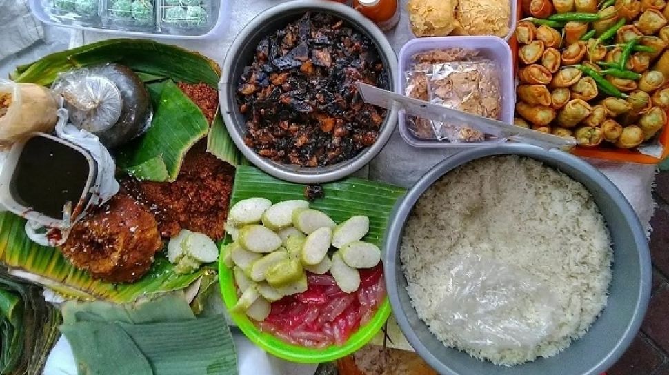 6 Jajanan Pasar Tradisional Yang Ngangenin, Gen Z Sudah Tahu Belum?