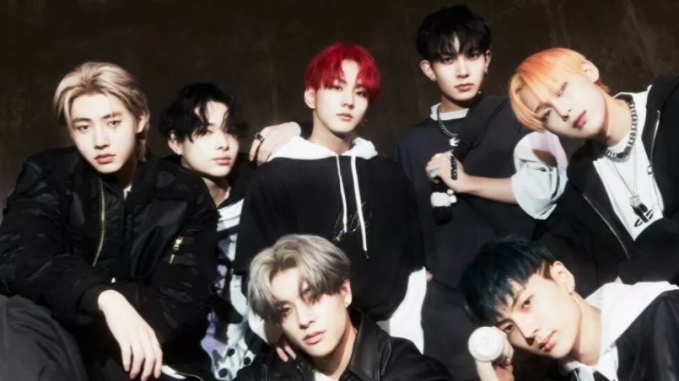 Album MANIFESTO DAY 1 ENHYPEN Berhasil Menembus Top 10 Billboard 200!