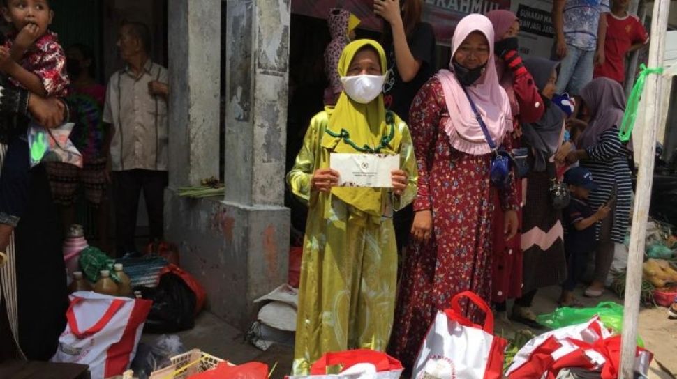 Tangis Pedagang Pasar di Kalbar Sambut Jokowi: Ini Pertama Kalinya Presiden Singgah di Kampung Kami