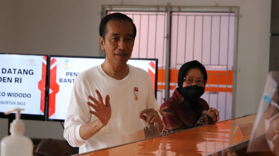 Presiden Jokowi Mulai Salurkan BLT BBM Tahap 1