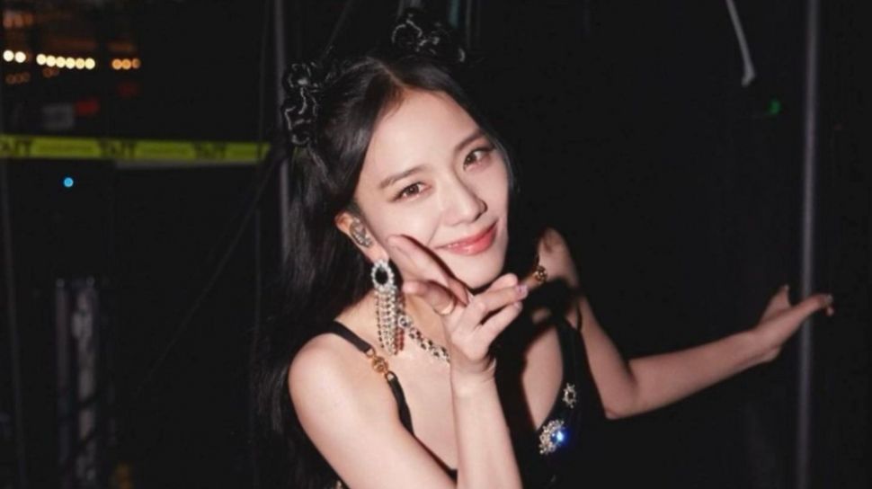 Jisoo BLACKPINK Goda Penggemar Dengan Rumor Kampanye Alo di Masa