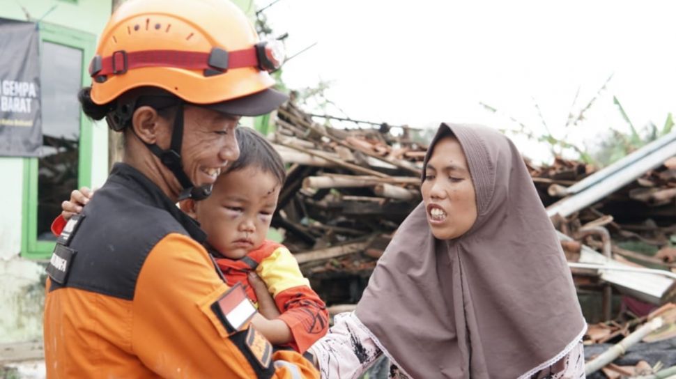 Sejak Hari Pertama Bencana Gempa Cianjur, Tim RDK Dompet Dhuafa Terus ...