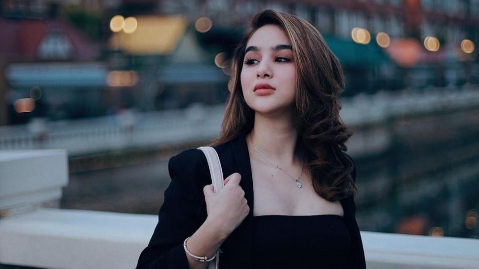 Profil Hana Hanifah Selebgram Seksi Yang Blak Blakan Diselingkuhi Dan