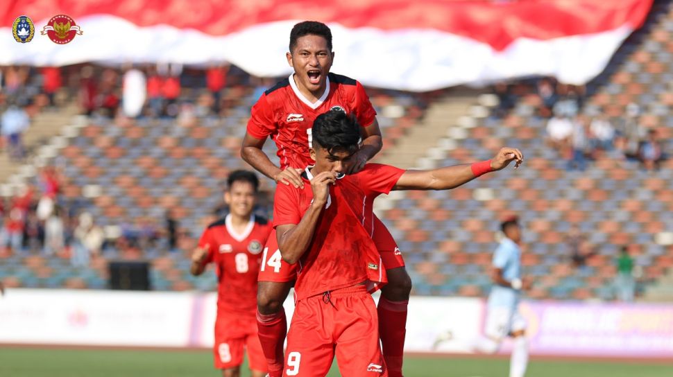 Ritual Unik Timnas Indonesia Jelang Pertandingan SEA Games 2023: Mendengarkan Musik Hingga Santai