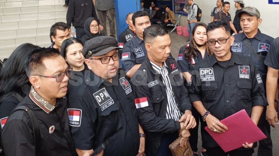 Anggap di Luar Batas, DPN Repdem Laporkan Rocky Gerung ke Polda Metro Jaya Kasus Dugaan Penistaan