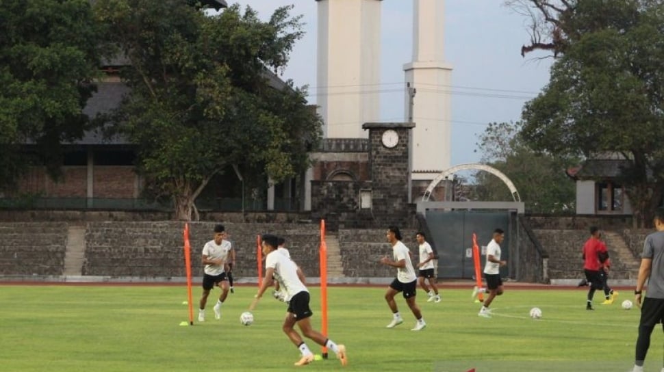 Elkan Baggott Hingga Marselino Ferdinan Belum Merapat, Timnas Indonesia ...