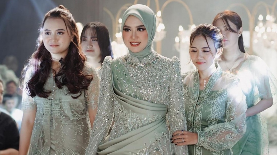 Dekorasi Asli Pernikahan Happy Asmara Akhirnya Terungkap: Gini Kok Katanya Gilga Gak Punya Duit