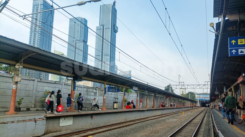 Stasiun Karet Kena Proyek Integrasi, Naik-Turun Penumpang KRL Dipindahkan ke Stasiun Sudirman Baru