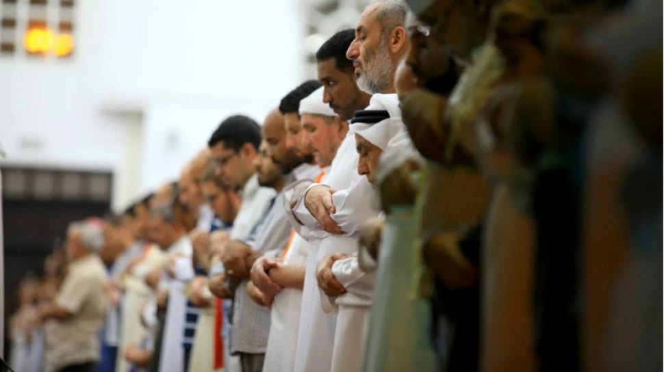 6 Manfaat Sholat Tarawih untuk Kesehatan Tubuh, Termasuk Melancarkan Peredaran Darah ke Otak