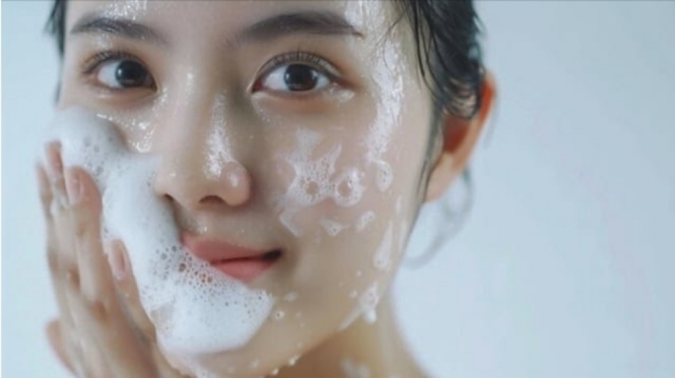 4 Low pH Cleanser Aman untuk Rawat Skin Barrier, Harga Pelajar Rp47 Ribu!