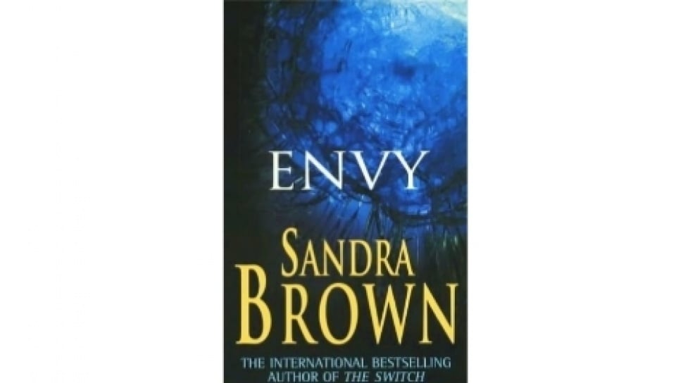 Ulasan Novel Envy: Misteri, Ambisi, dan Luka di Balik Naskah yang Terbuang