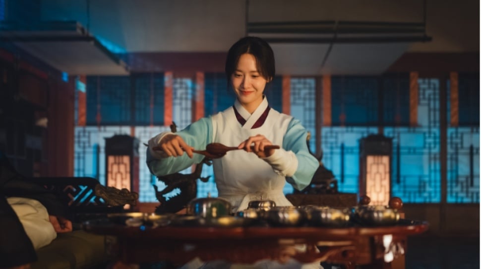 Lim Yoona Ceritakan Alasan Minat Bintangi Drama Bon Apptit, Your Majesty