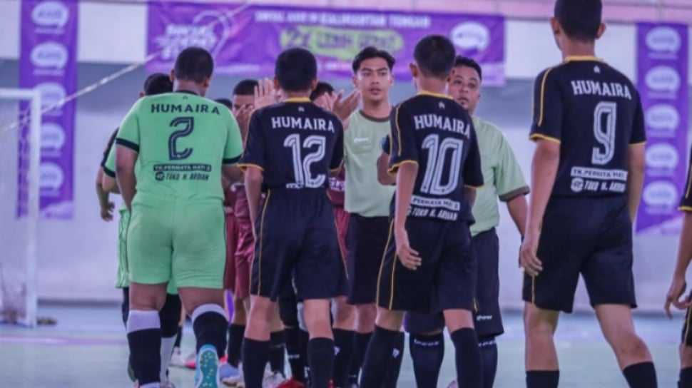Main Futsal Resmi 2 Babak, Tapi Anak Tongkrongan Tahan Setengah Babak Aja