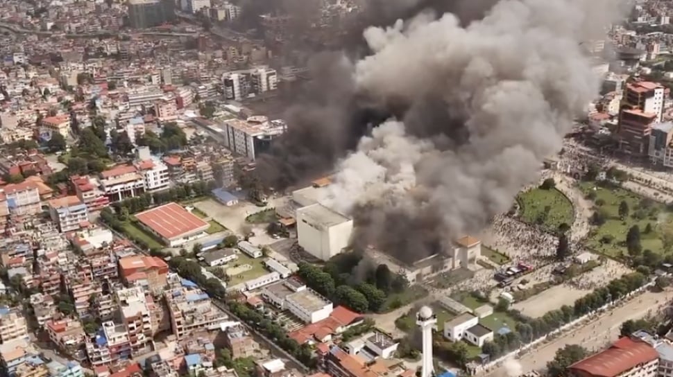 Nepal Membara: 5 Fakta Gokil Demo Gen Z yang Bikin PM Mundur Hingga Bakar Gedung Parlemen!