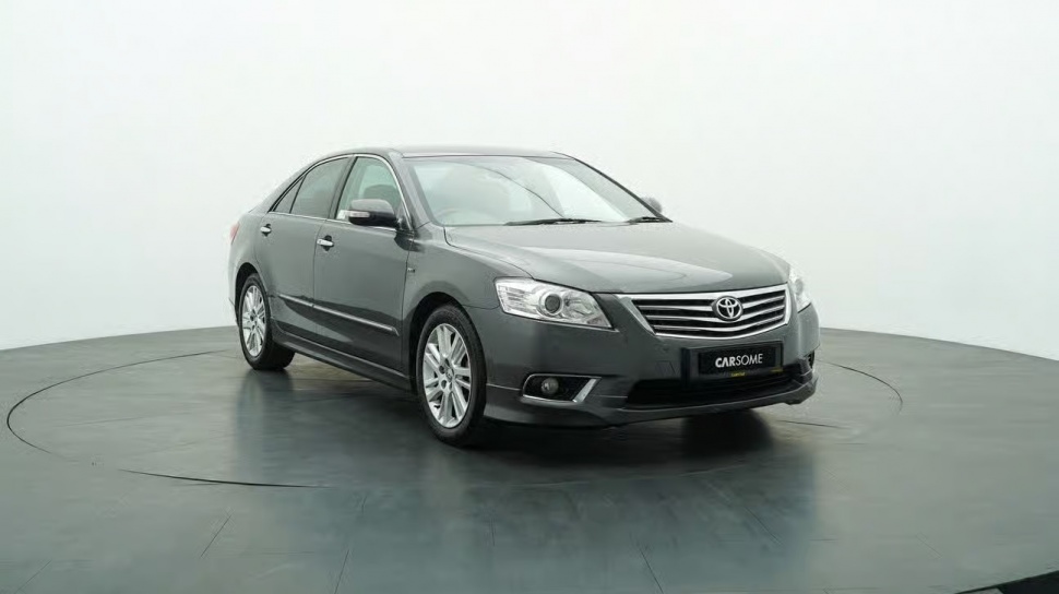 Mobil Bekas Toyota Camry 2.4 V. (Foto: Carsome)