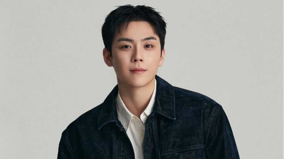 Mix and Match Outerwear ala Kim Do Hoon: 4 Ide OOTD Stylish Anti Lebay!