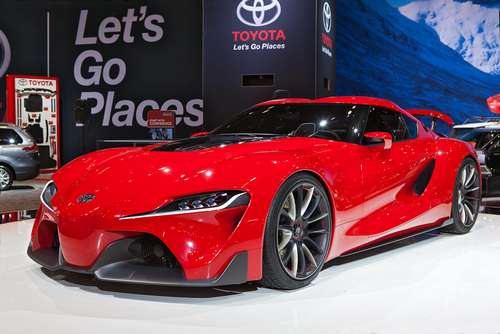 Toyota Supra dalam sebuah pameran di Chicago, AS (Shutterstock).