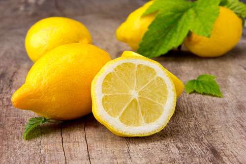 Ilustrasi buah lemon (Shutterstock).