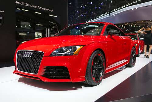 Ilustrasi mobil sport Audi TT (Shutterstock).