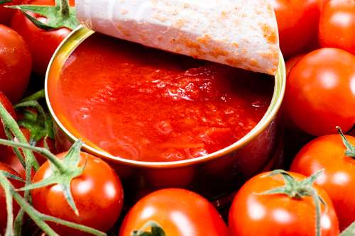 Ilustrasi tomat kalengan. (Shutterstock)