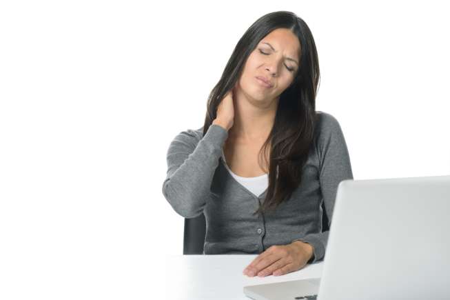 Ilustrasi sakit leher. (Shutterstock)