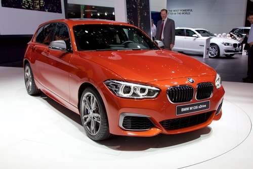 Mobil New BMW M135i diperkenalkan di arena Geneva Auto Show 2015 pada Maret lalu (Shutterstock).