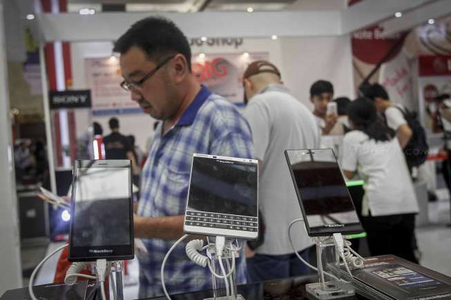 Pameran tersebut diikuti sekitar 300 perusahan teknologi informasi dan akan berlangsung hingga 1 November 2015.