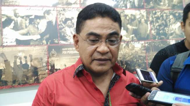 Ketua DPP PDI Perjuangan Andreas Hugo Pareira [suara.com/Ummi Hadyah Saleh]