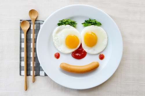 Ilustrasi sarapan telur ceplok. (Shutterstock)