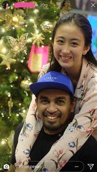 Makin Mesra, Glenn Fredly Dirangkul Vanessa Surya dari 