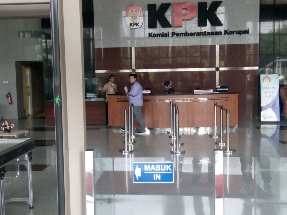 Hilman Mattauch menyambangi kantor KPK, Jakarta, Selasa (9/1/2018). [Suara.com/Nicholas Tolen]