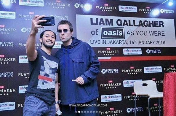 Uki NOAH foto bareng Liam Gallagher [Instagram/nada_promotama]