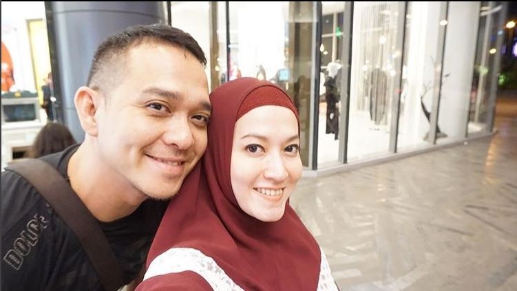 Fadlan Muhammad dan istri, Lyra Virna. (Instagram)