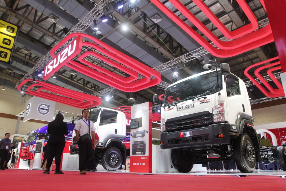 Pameran otomotif khusus kendaraan komersial Gaikindo Indonesia International Commercial Vehicle Expo (GIICOMVEC) 2018 resmi dibuka di Jakarta Convention Center (JCC), Senayan, Jakarta, Kamis (1/3).