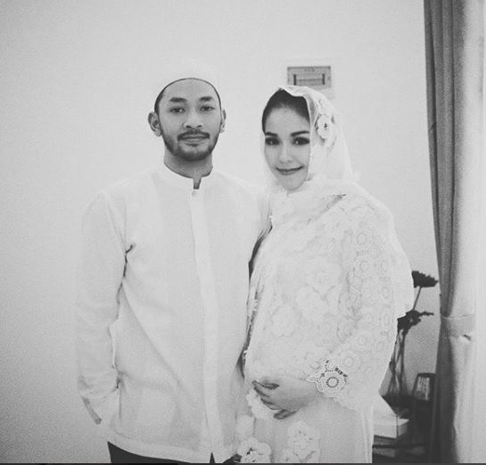 Uki Noah dan Metha Yunatria. (Instagram)