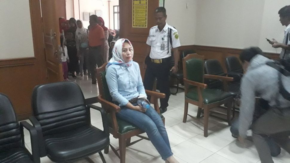 Istri Abdee Slank, Anita Desy Farida saat menghadiri sidang cerai di Pengadilan Agama Jakarta Selatan, Seni n (12/3/2018) [suara.com/Wahyu Tri Laksono]