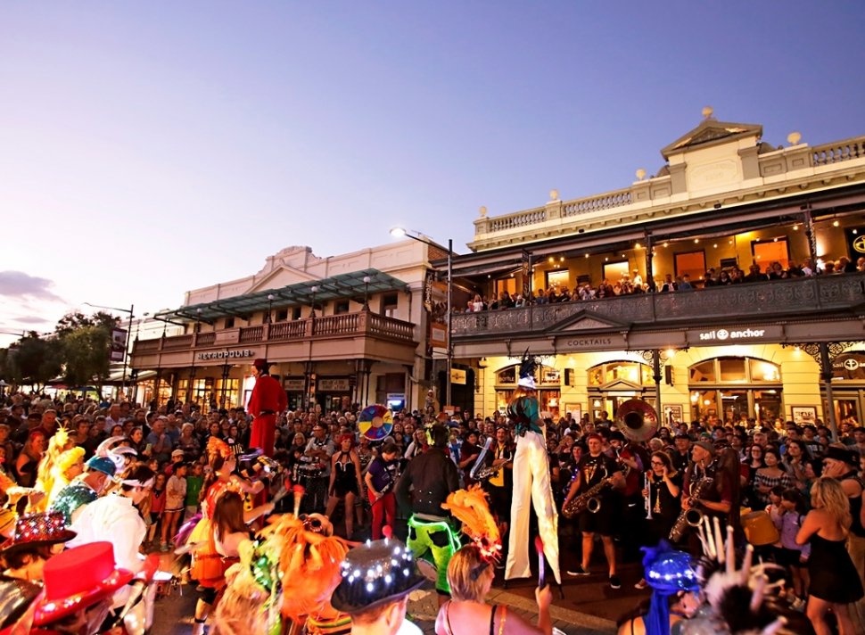 Fremantle International Street Arts Festival di Perth. (Fremantle International Street Arts Festival)