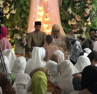 Syahnaz Shadiqah gelar pengajian jelang menikah [Instagram/Gyaps]