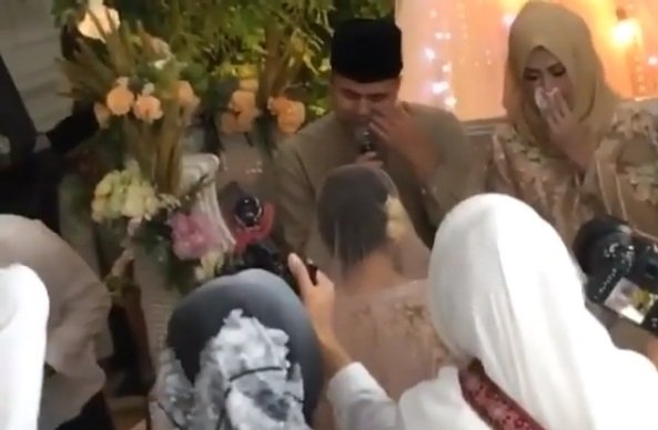 Syahnaz Shadiqah gelar pengajian