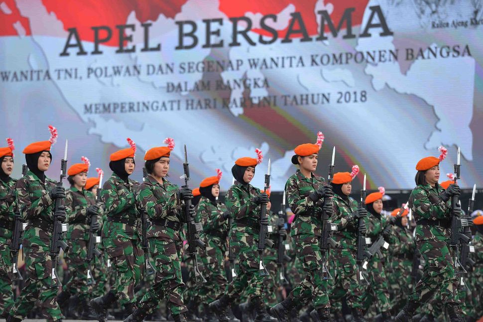 Apel tersebut diikuti oleh sekitar 10 ribu peserta.