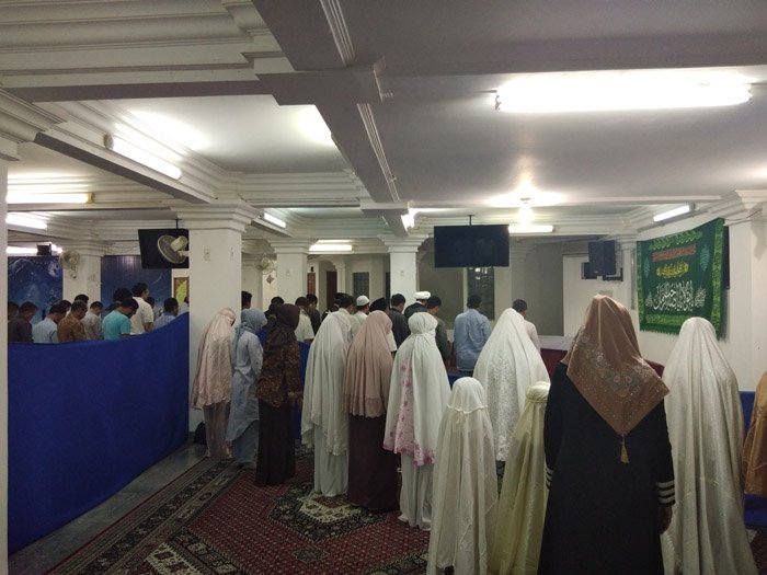 Sehari Berpuasa Bersama Muslim Syiah di Selatan Jakarta