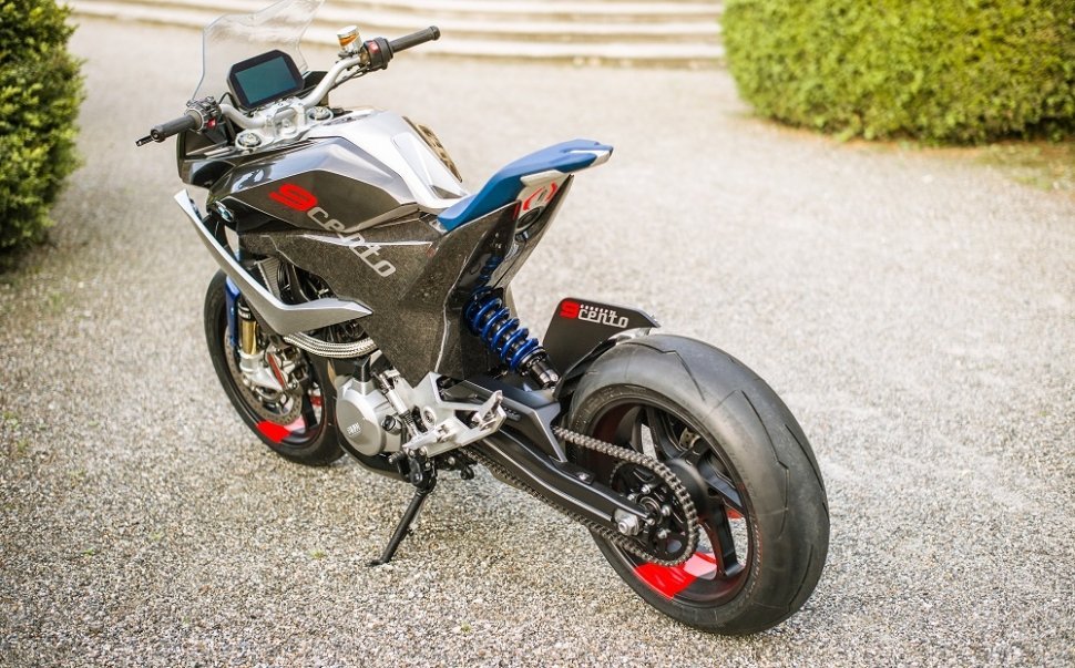 Sepeda motor konsep 9cento dari BMW Motorrad diperkenalkan di ajang Concorso d'Eleganza Villa d'Este, Italia pada 25 Mei lalu. [BMW Press Club]