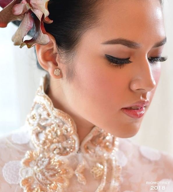 Modal Make Up Ini Dia 7 Foto Artis Tanpa Editan