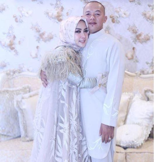 Syahrini bersama almarhum kakak,Ridwan Zaelani. (Instargram)