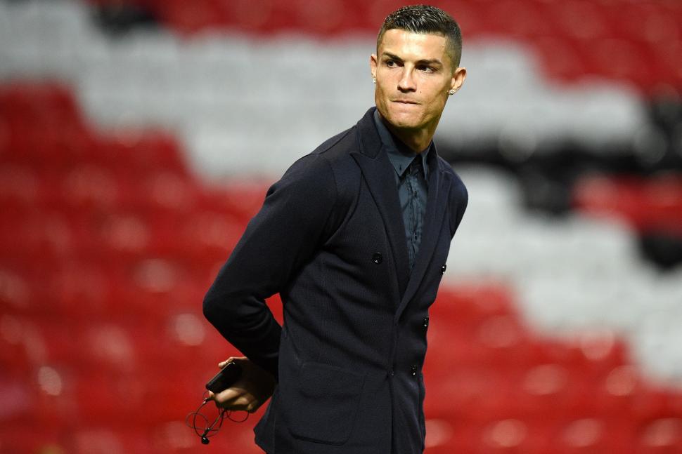 Kembali ke Old Trafford, Begini Gaya Ronaldo Kembali ke Old Trafford, Begini Gaya Ronaldo