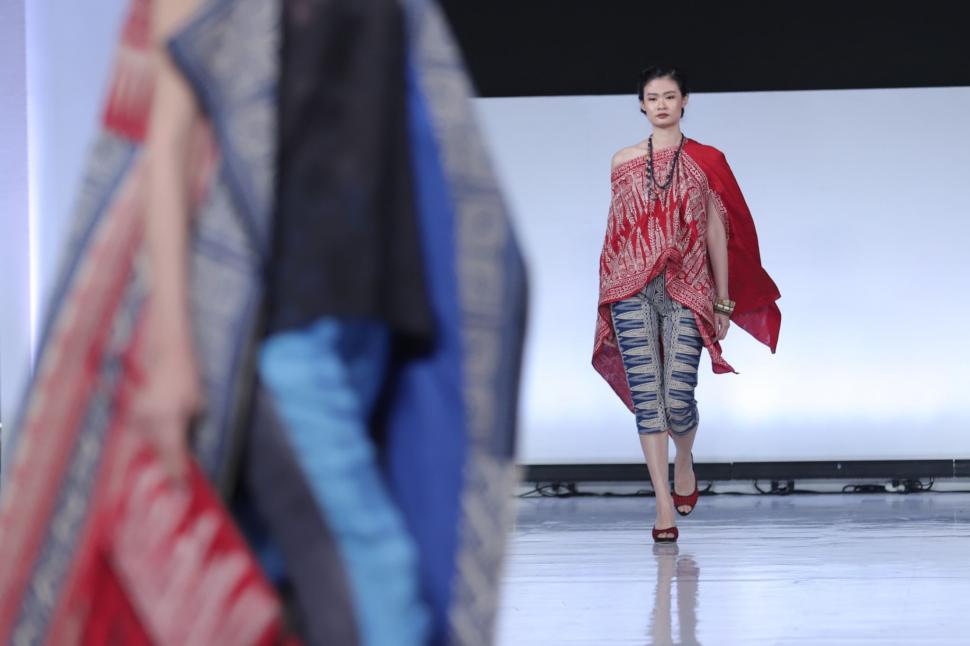 Budaya Toraja Karobo Tertuang di JFW 2019 Budaya Toraja Karobo Tertuang di JFW 2019