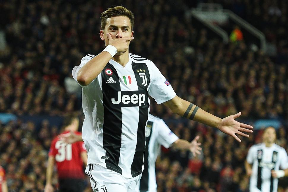 Juventus Kalahkan Manchester United di Old Trafford Juventus Kalahkan Manchester United di Old Trafford