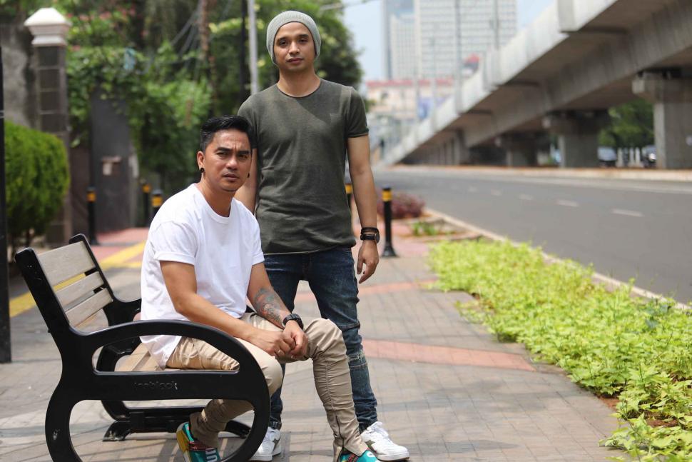 Enda dan Oncy Rilis Single Apa Kabarmu Tanpa Ungu Enda dan Oncy Rilis Single Apa Kabarmu Tanpa Ungu