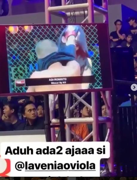 Tangkapan layar video gadis ring MMA kena tonjok [Instagram/ardibakrie]